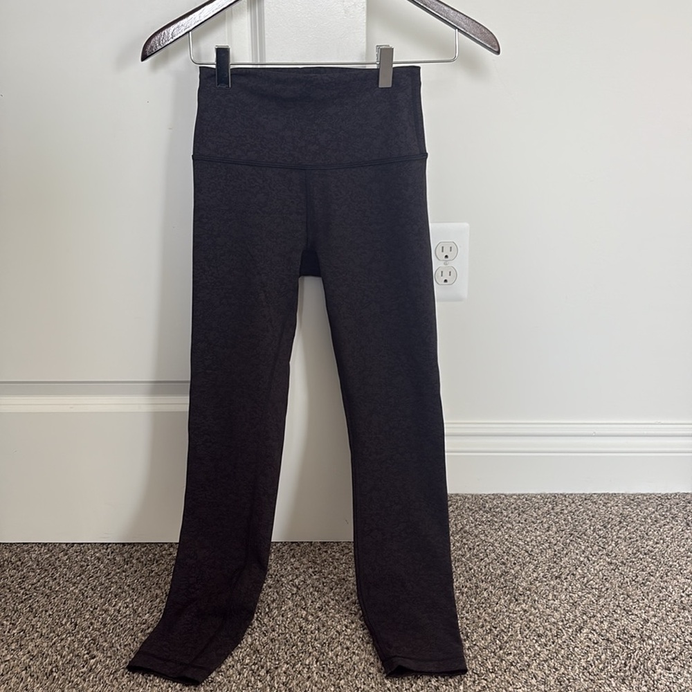 Wunder Under High Rise Legging - Picture 4 of 6